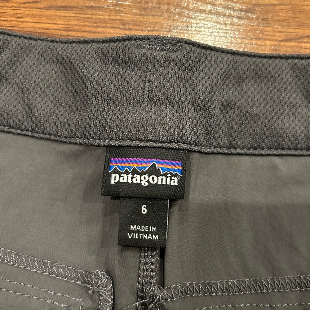 Patagonia Quandary 5" Shorts Women's Gray Outdoor Hiking Size 6 - Picture 3 of 7